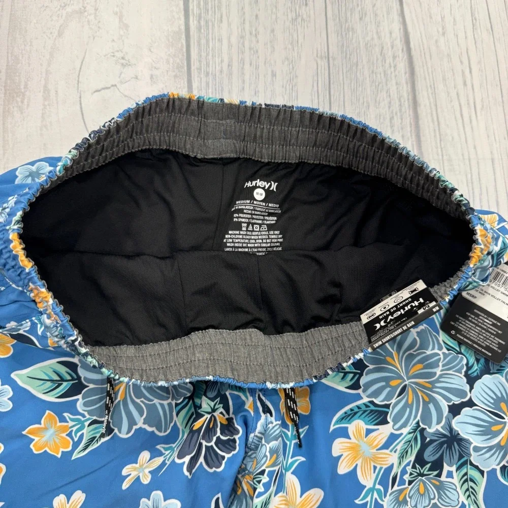 NWT Hurley Volley Swim Trunks Bathing Suit Medium Pool Beach‎ Mens Shorts